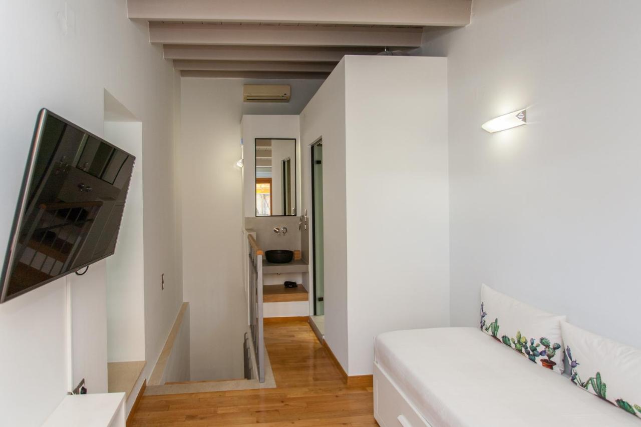 Agora Suites Chania  Bagian luar foto
